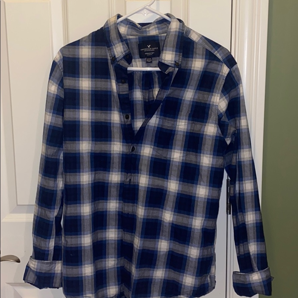 American Eagle Flannel - Light Weight Like New